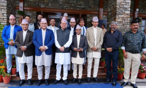 नेपाल के प्रतिनिधि मण्डल ने की सीएम से मुलाकात