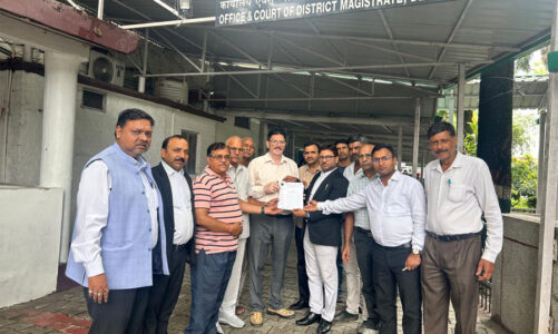 कथावाचक के साथ अमानवीय व्यवहार का विरोध, राष्ट्रपति को भेजा ज्ञापन
