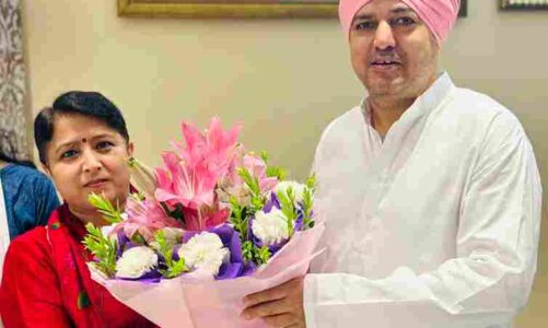 श्री गुरू रामराय दरबार साहिब के महंत श्री देवेन्द्र दास जी से की शिष्टाचार भेंट