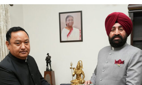 पर्यटन सचिव ने की राज्यपाल से मुलाकात