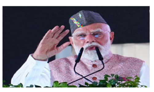 उत्तराखंड की रजत जयंती पर ‘पहाड़ी अंदाज’ में दिखे पीएम मोदी, बोले— “म्यारू नमस्कार, पैलाग, सैंवा सौंली”