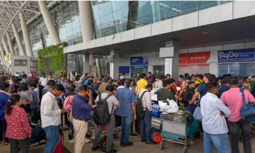 इंडिगो में परिचालन संकट गहराया: दिल्ली व बेंगलुरु से 251 उड़ानें रद्द, यात्रियों की मुश्किलें बढ़ीं