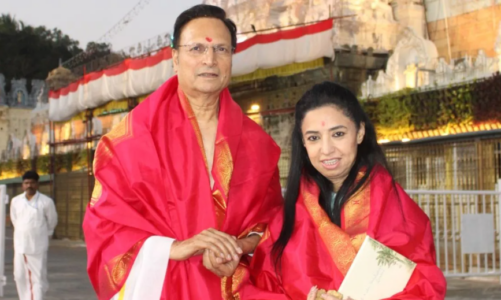 तिरुपति बालाजी के दरबार में पहुंचे रजत शर्मा, रितु धवन के साथ किए दर्शन